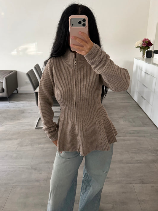 ZIP-STRICKJACKE TAILLIERT WILMA Musselin kaufen | Miss Nova