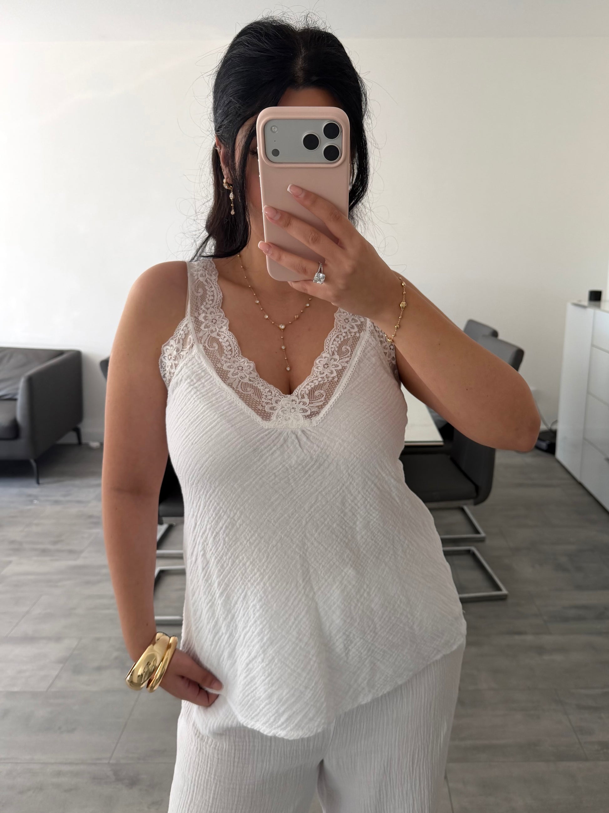 MUSSELIN TOP MIT SPITZE – Musselin Damenmode bei Miss Nova