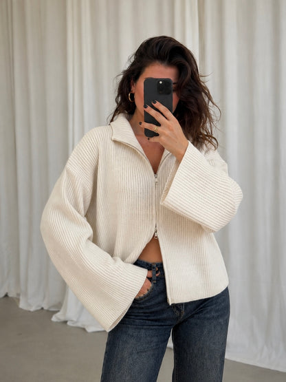 DOUBLE ZIP STRICKJACKE KLEA