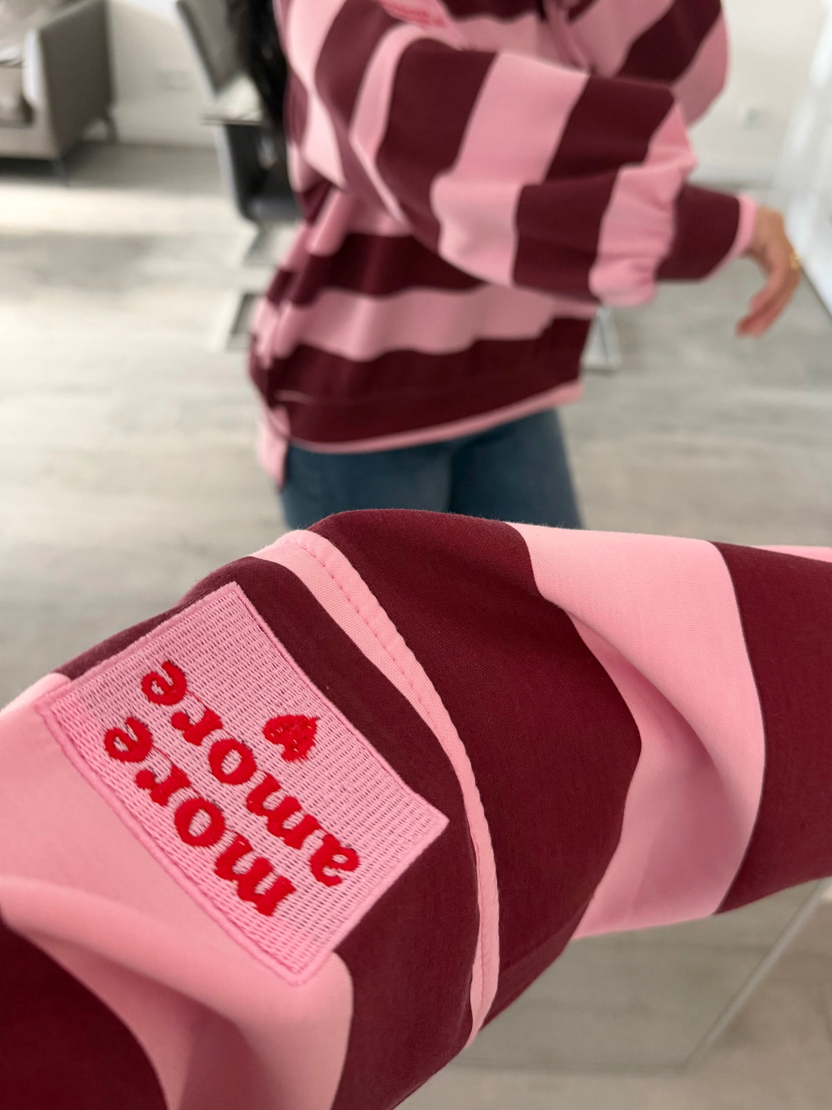 OVERSIZE SWEATSHIRT STREIFEN MORE AMORE