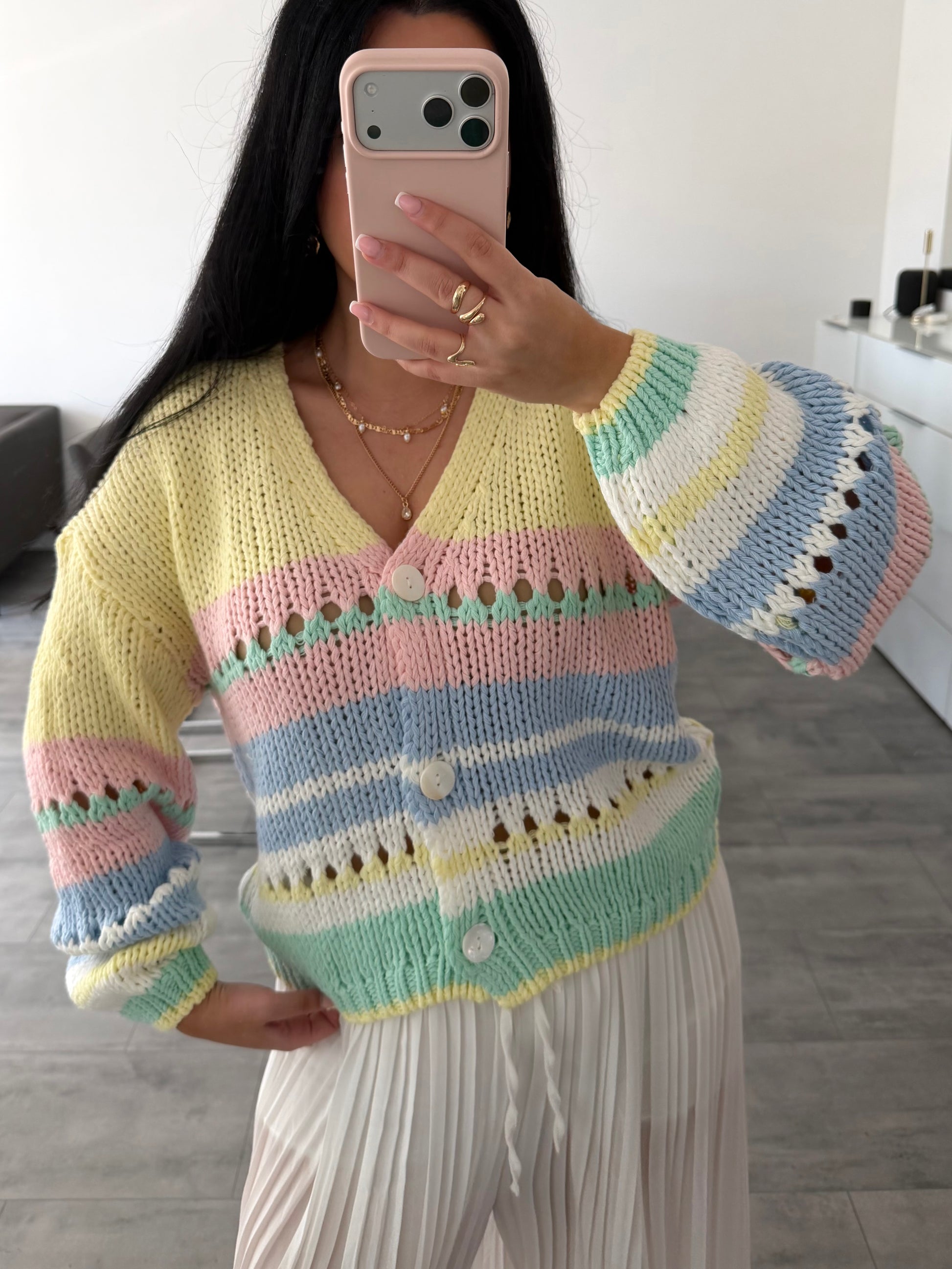 STRICKJACKE SKY – Miss Nova Damenmode