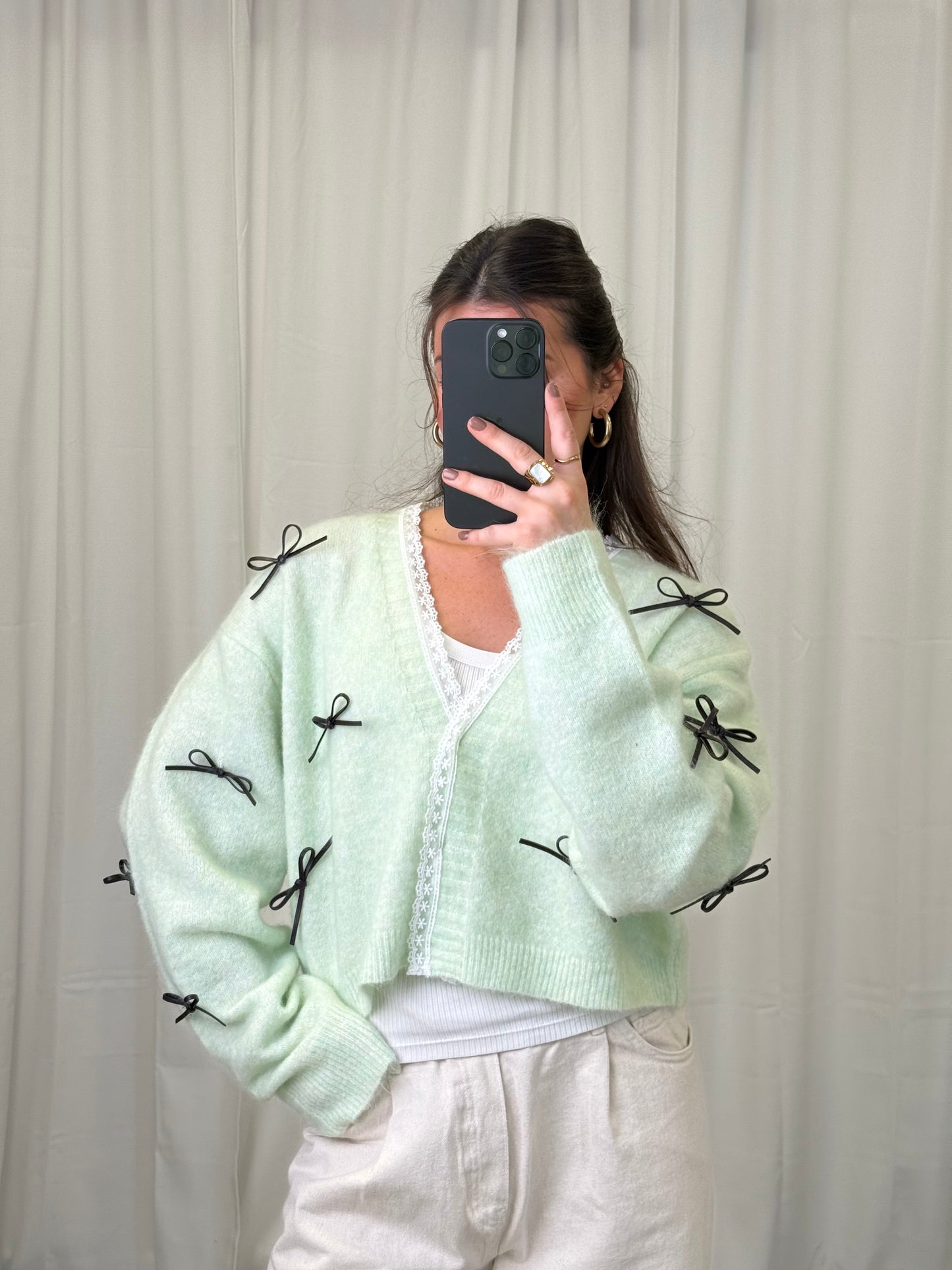 CARDIGAN LEDERSCHLEIFEN CELINE – Miss Nova Damenmode