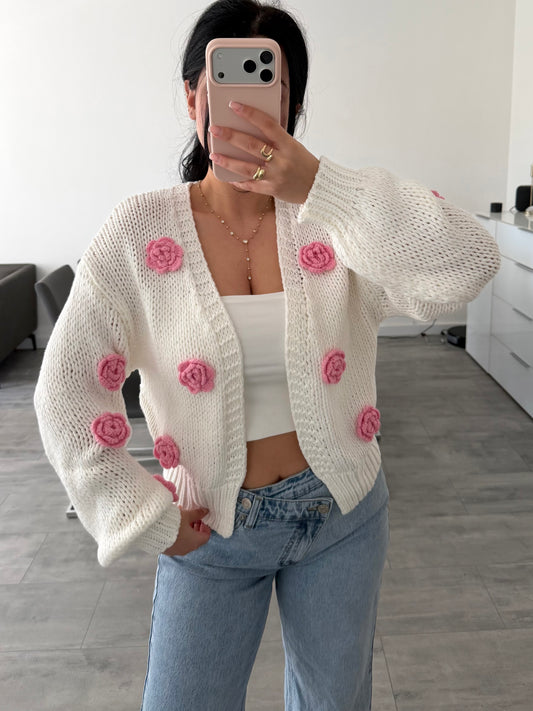 CARDIGAN MIT 3D- BLUMEN ROSY PINK Musselin kaufen | Miss Nova