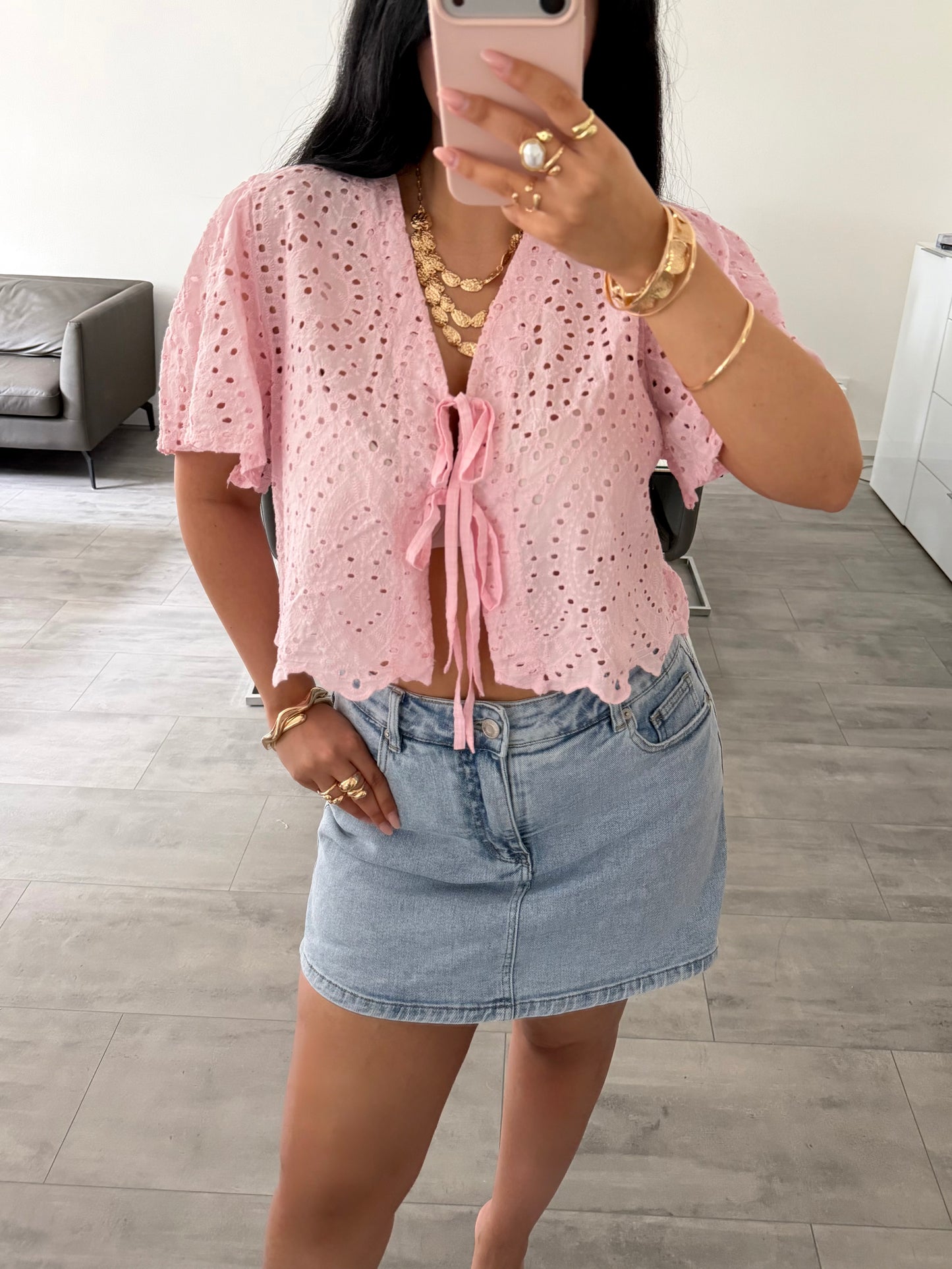 BAUMWOLLBLUSE MIT LOCHSTICKEREI ALESSIA