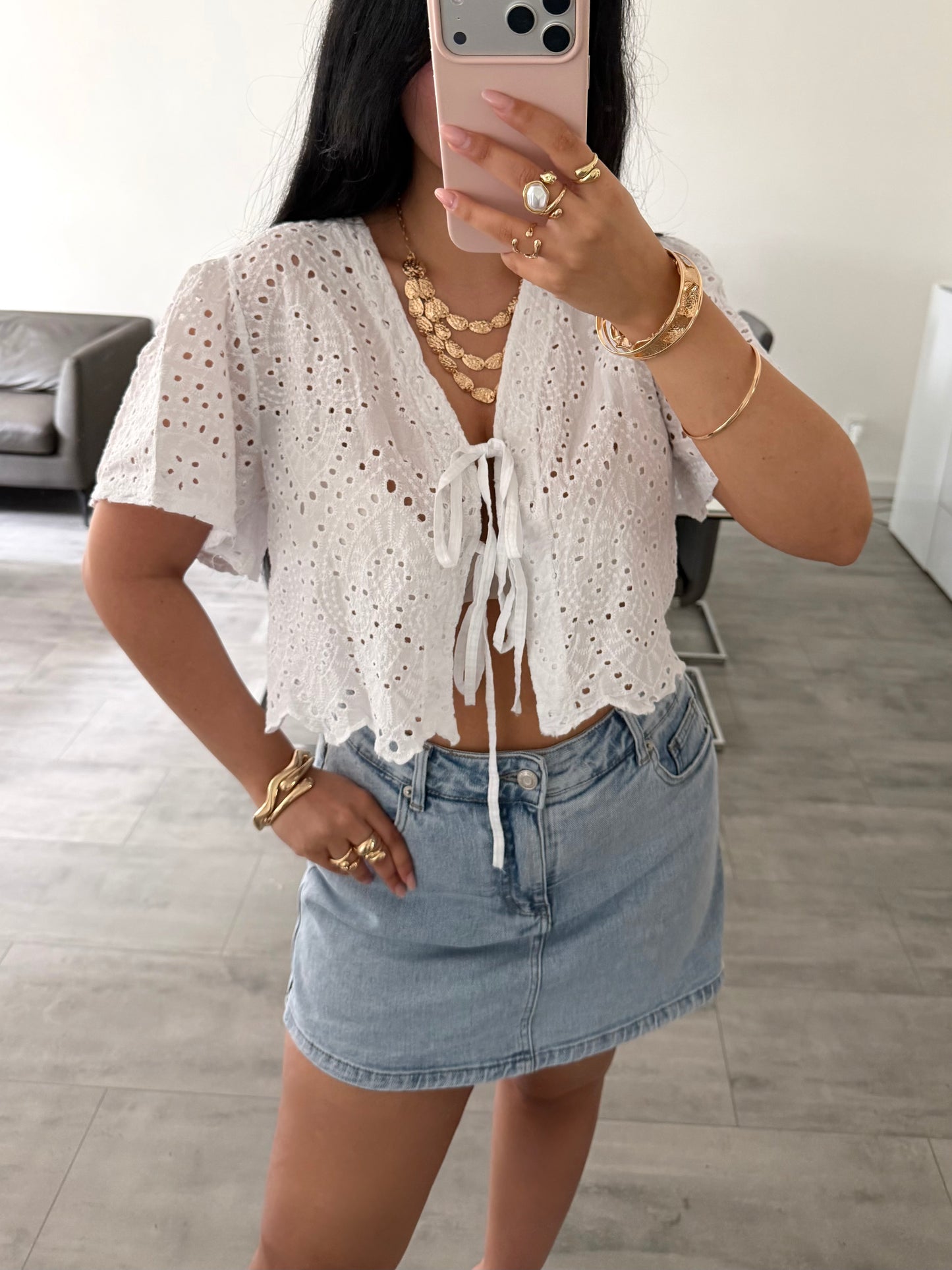BAUMWOLLBLUSE MIT LOCHSTICKEREI ALESSIA