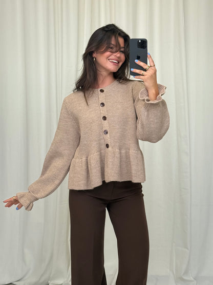 CARDIGAN MIT SCHÖẞCHEN LINA