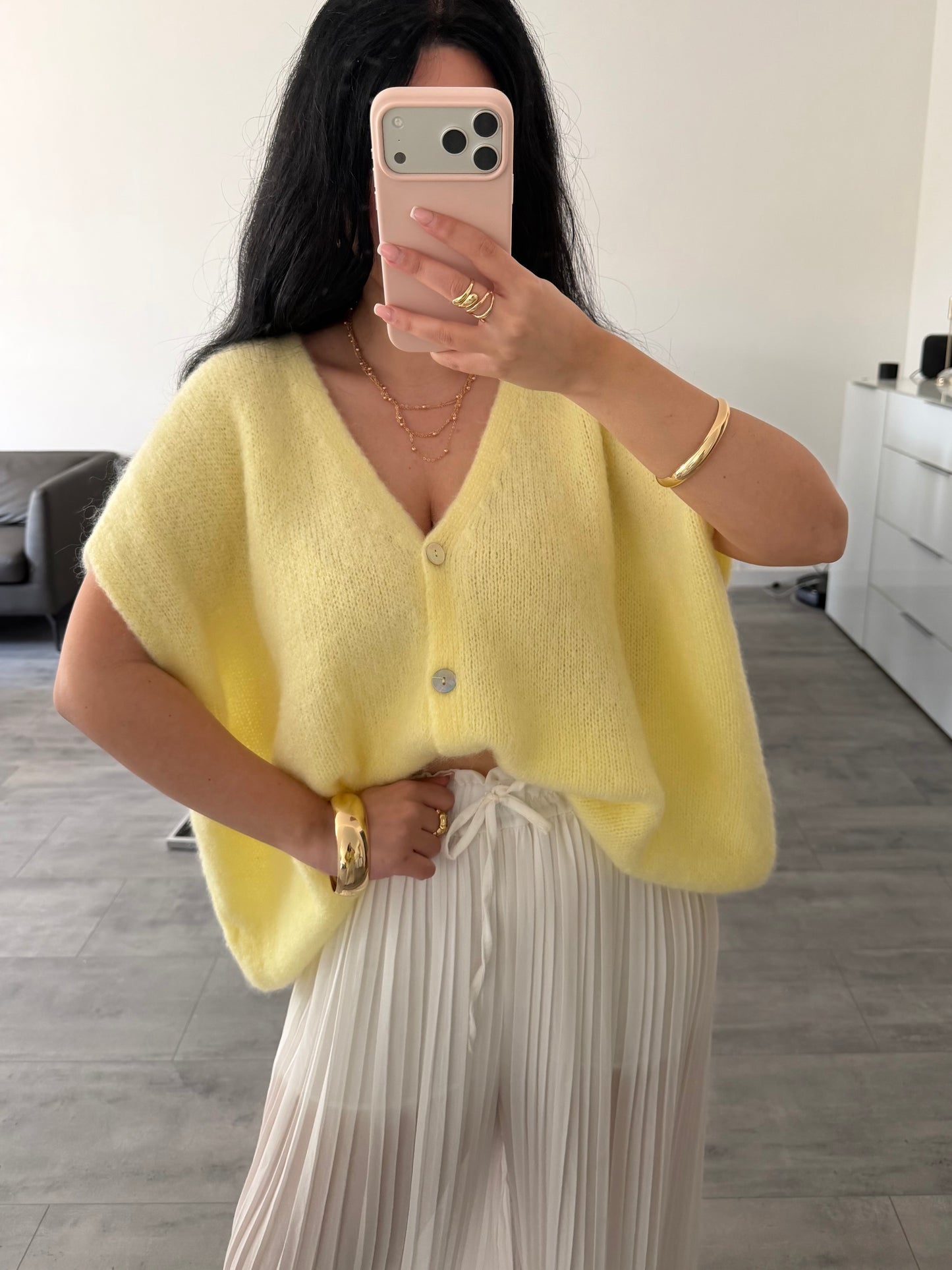 KURZARM STRICKJACKE LENI