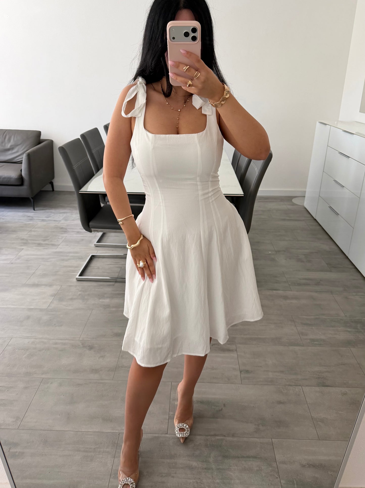 KLEID MIT SCHLEIFEN LYRA – Damenkleid bei Missnova