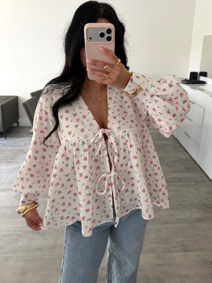 MUSSELIN BLUSE LIORA MIT BLÜMCHEN UND SCHLEIFEN – Musselin Mode Miss Nova