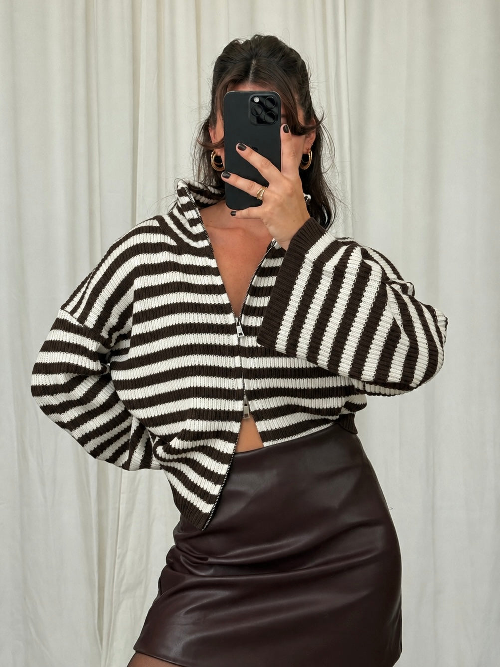ZIP-STRICKJACKE SINA STREIFEN BRAUN