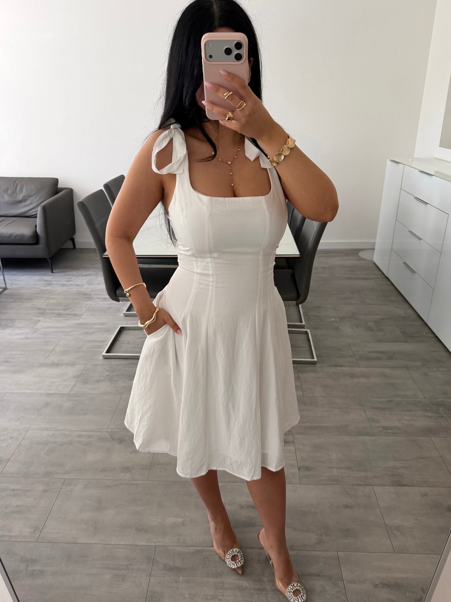 KLEID MIT SCHLEIFEN LYRA – Damenkleid bei Missnova