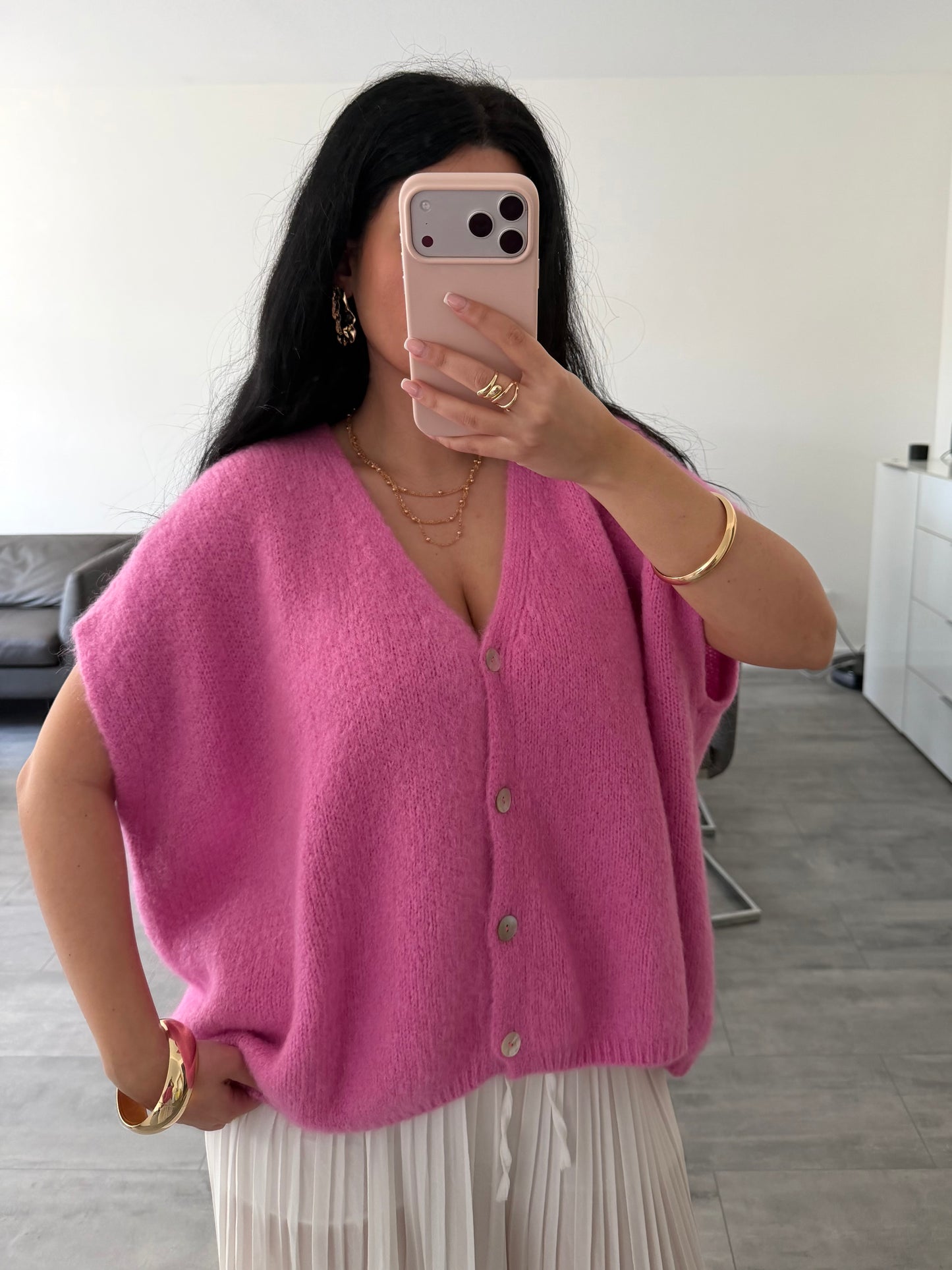 KURZARM STRICKJACKE LENI