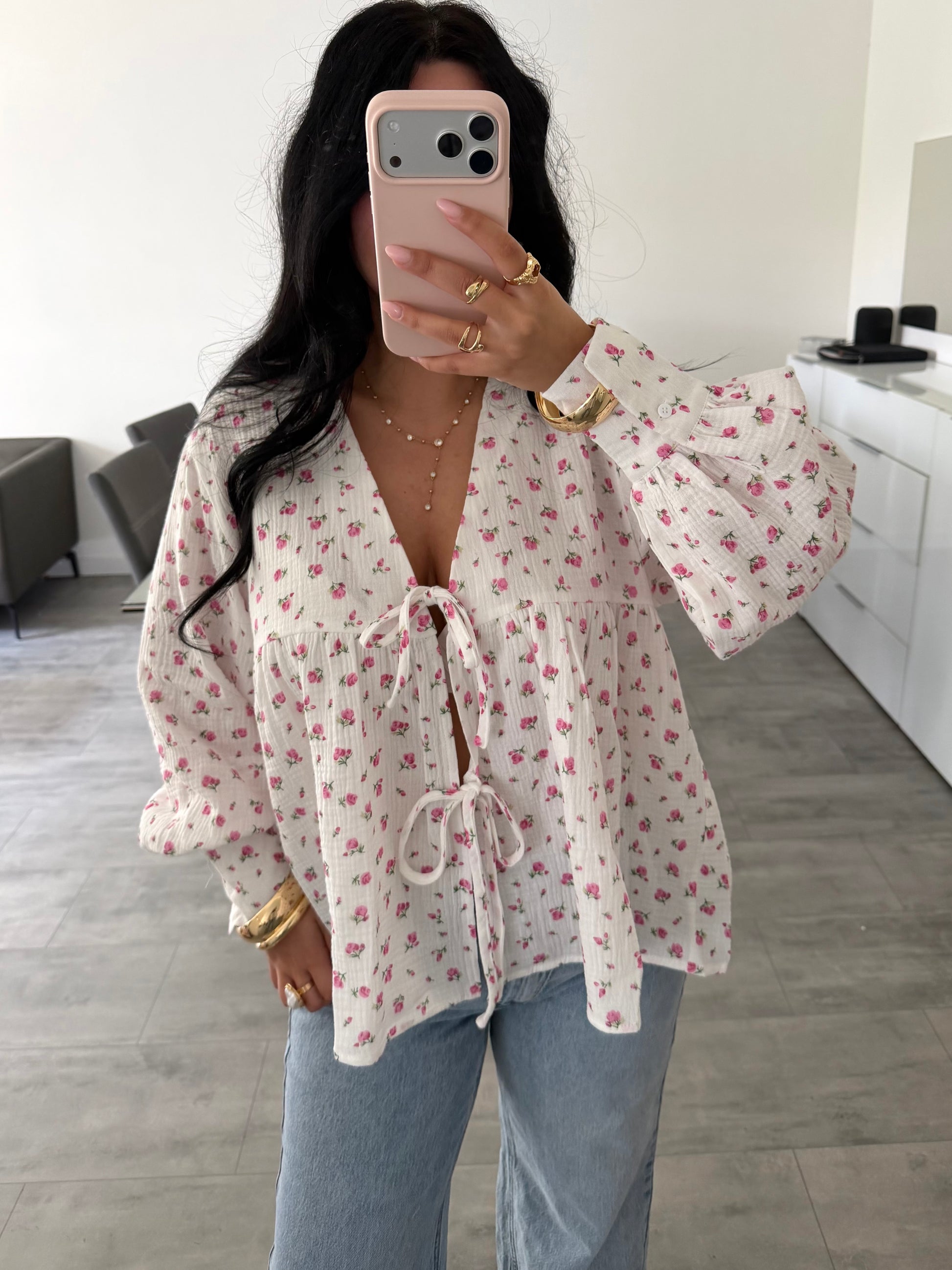MUSSELIN BLUSE LIORA MIT BLÜMCHEN UND SCHLEIFEN – Musselin Mode Miss Nova