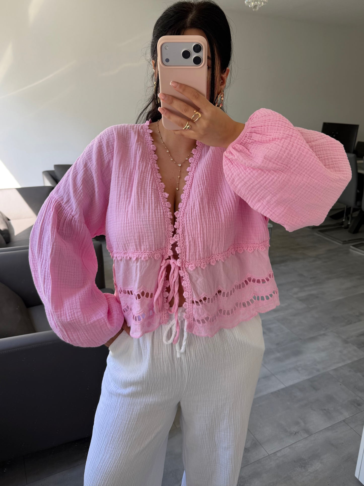 MUSSELIN BLUSE MIT SPITZE MALIA – Musselin Mode Miss Nova
