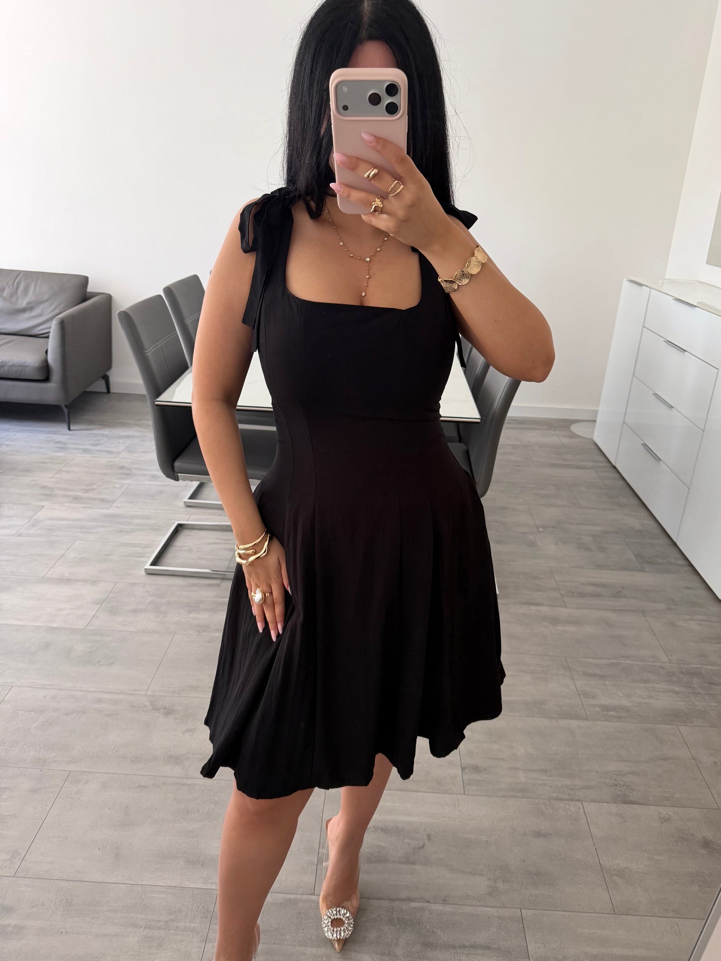 KLEID MIT SCHLEIFEN LYRA – Damenkleid bei Missnova