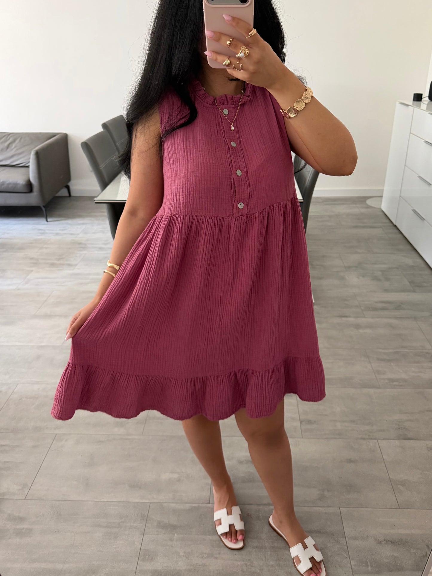 MUSSELIN KLEID MIT KNOPFLEISTE ERNA
