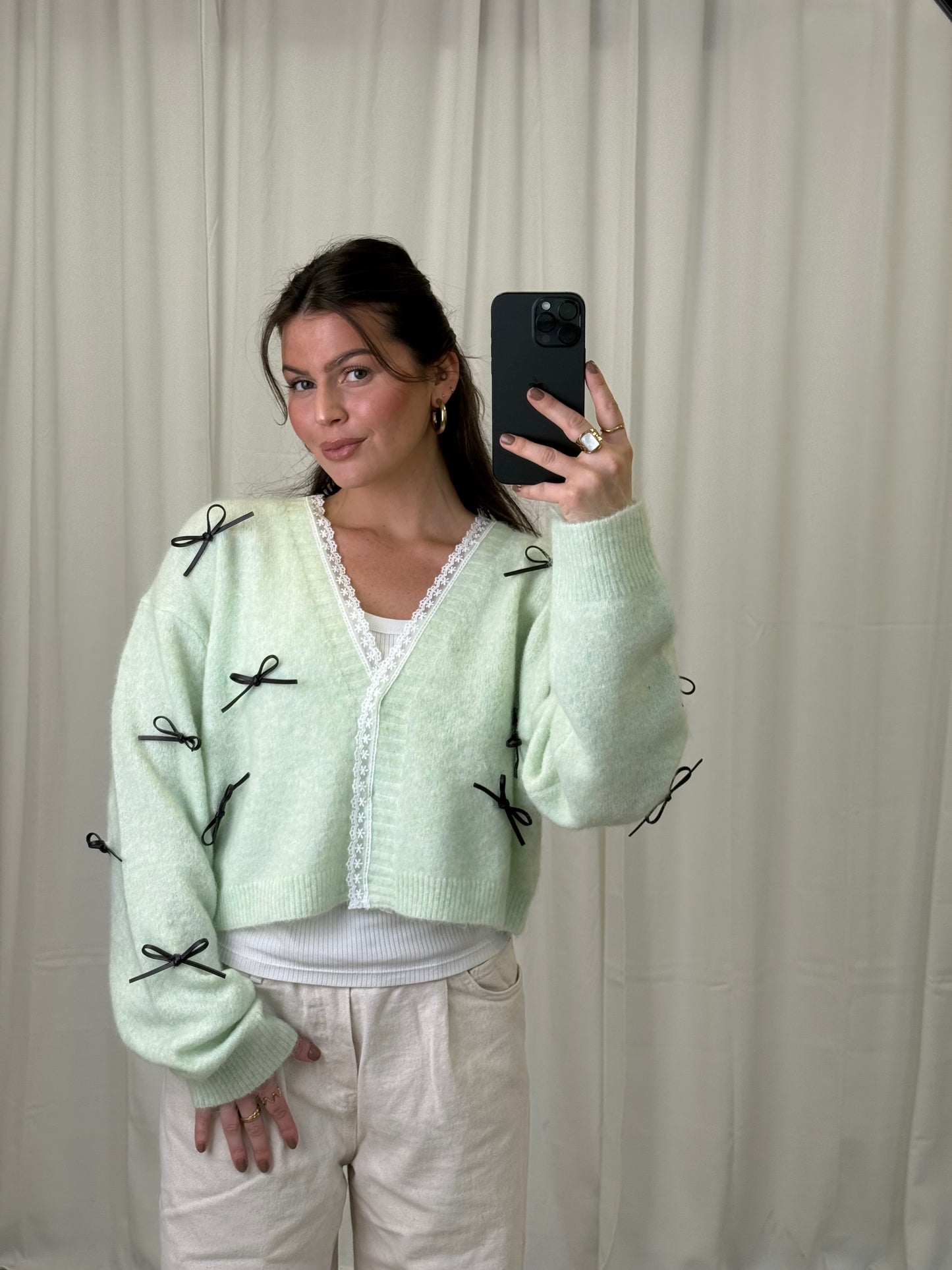 CARDIGAN LEDERSCHLEIFEN CELINE Ansicht 7 – Miss Nova Damenmode