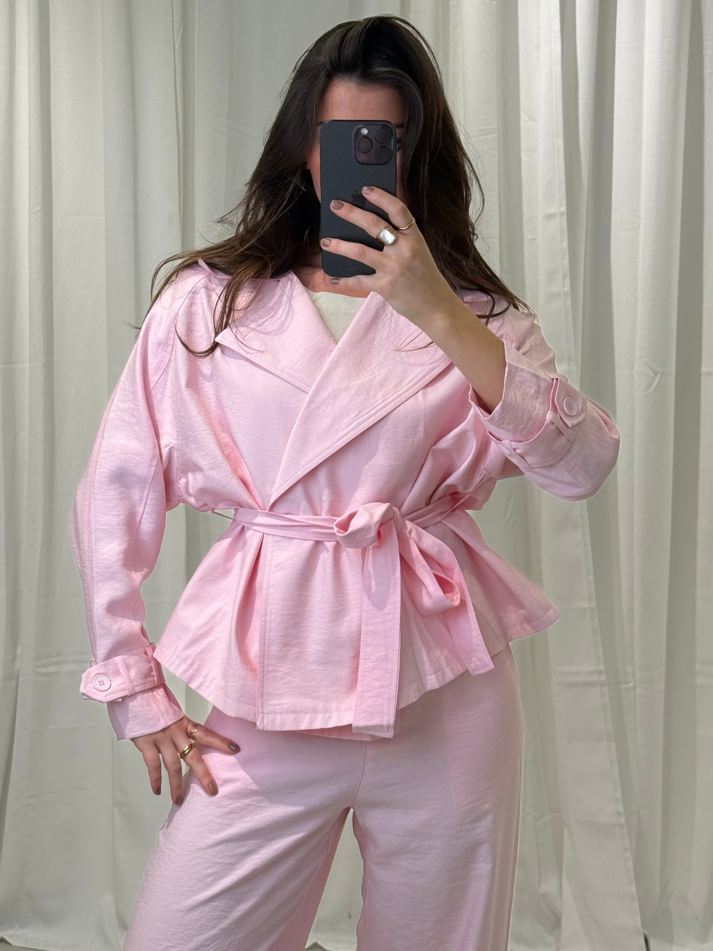 KURZER TRENCHCOAT – Miss Nova Damenmode