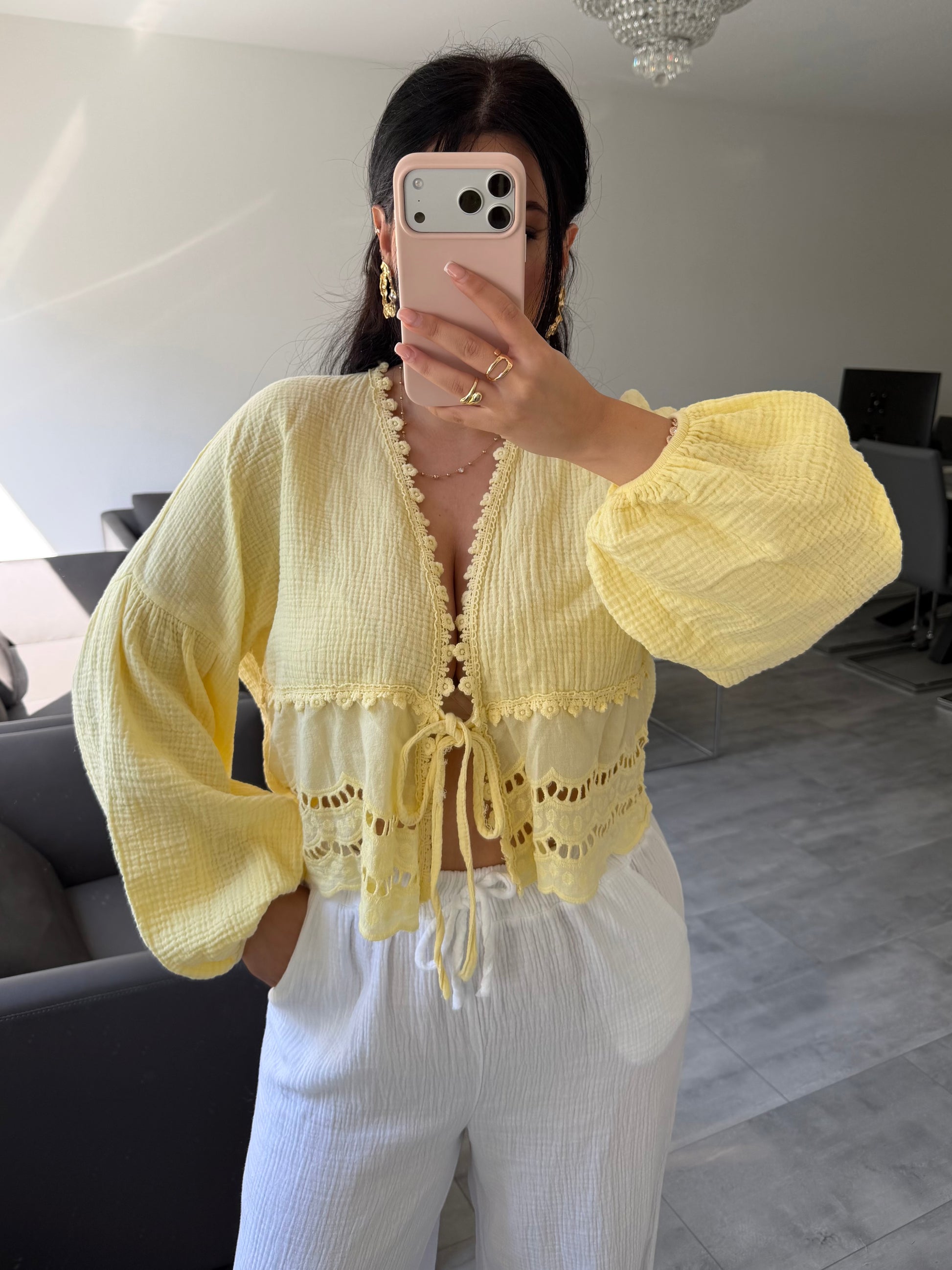 MUSSELIN BLUSE MIT SPITZE MALIA – Musselin Mode Miss Nova