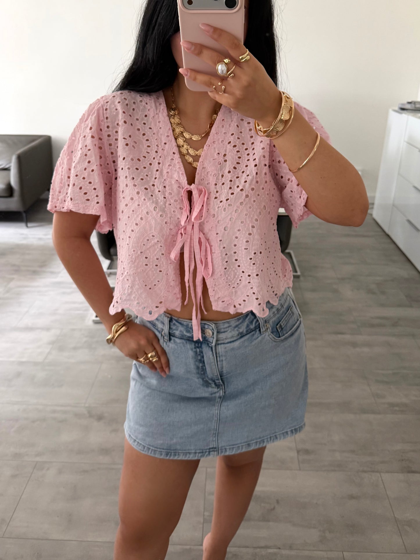 BAUMWOLLBLUSE MIT LOCHSTICKEREI ALESSIA
