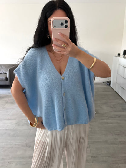 KURZARM STRICKJACKE LENI