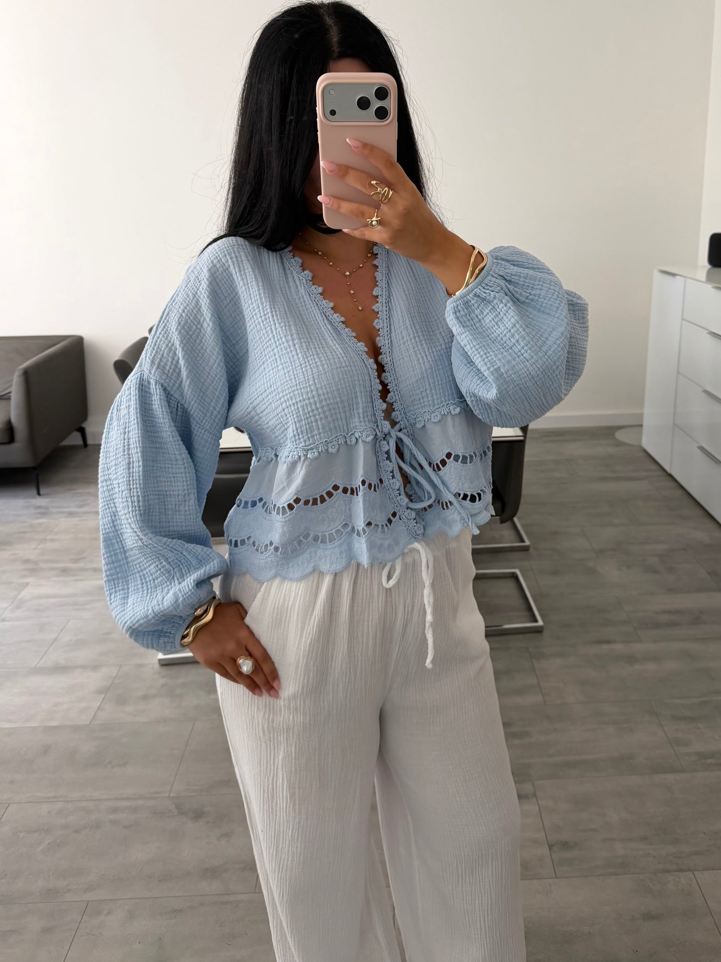 MUSSELIN BLUSE MIT SPITZE MALIA
