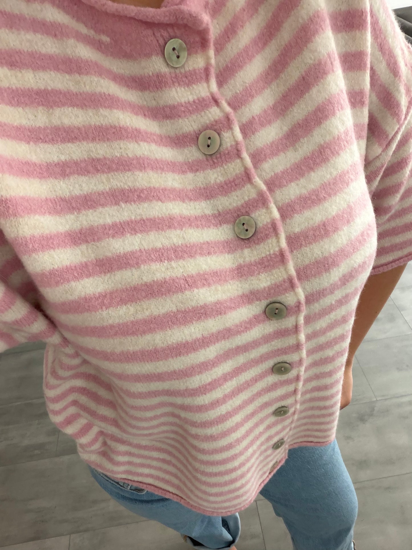 KURZARM CARDIGAN JUNA GESTREIFT – Miss Nova Damenmode
