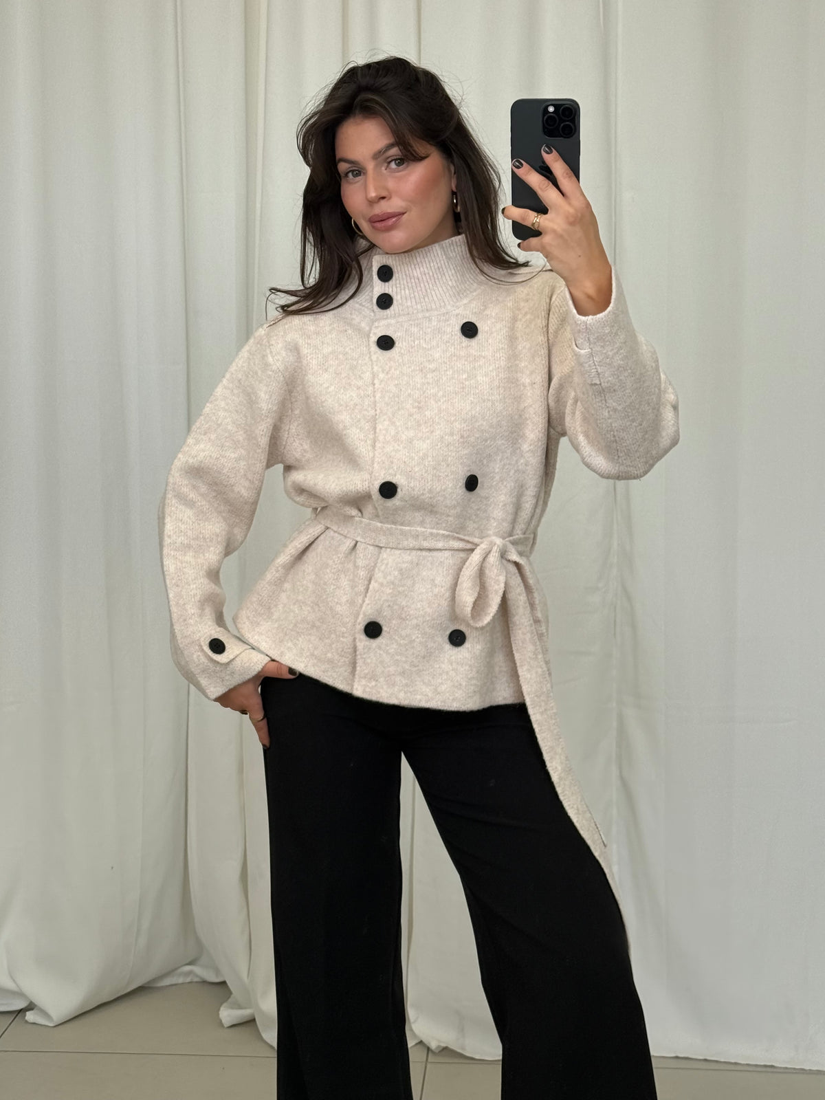 STRICKJACKE MIT BINDEGÜRTEL NOELLE