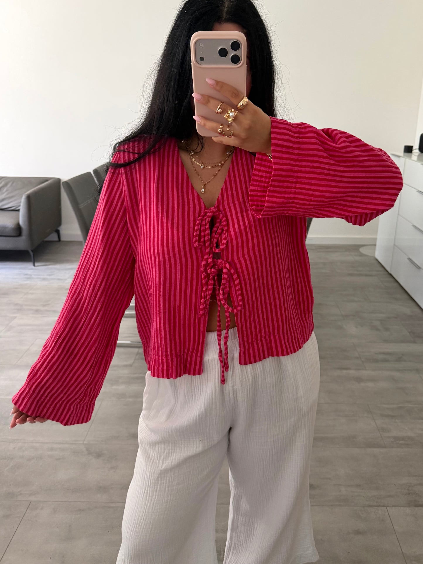 MUSSELIN BLUSE GESTREIFT MIT SCHLEIFEN FELINA – Musselin Bluse bei Missnova
