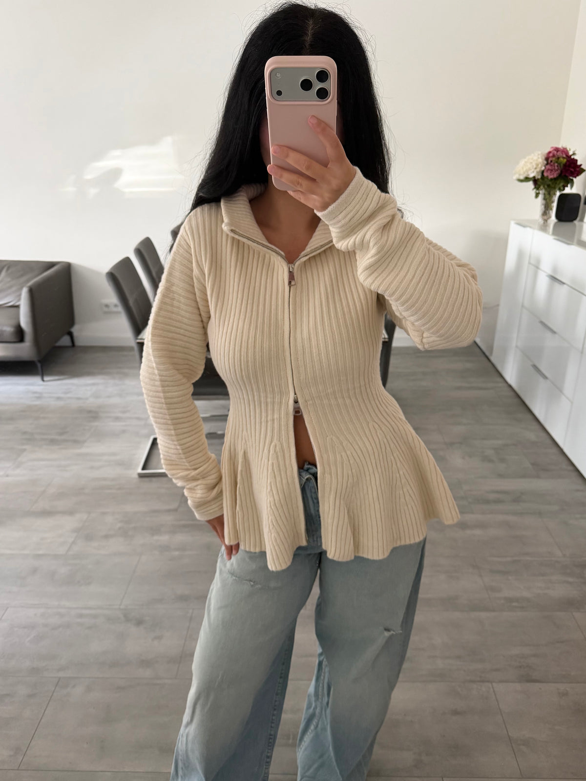 ZIP-STRICKJACKE TAILLIERT WILMA