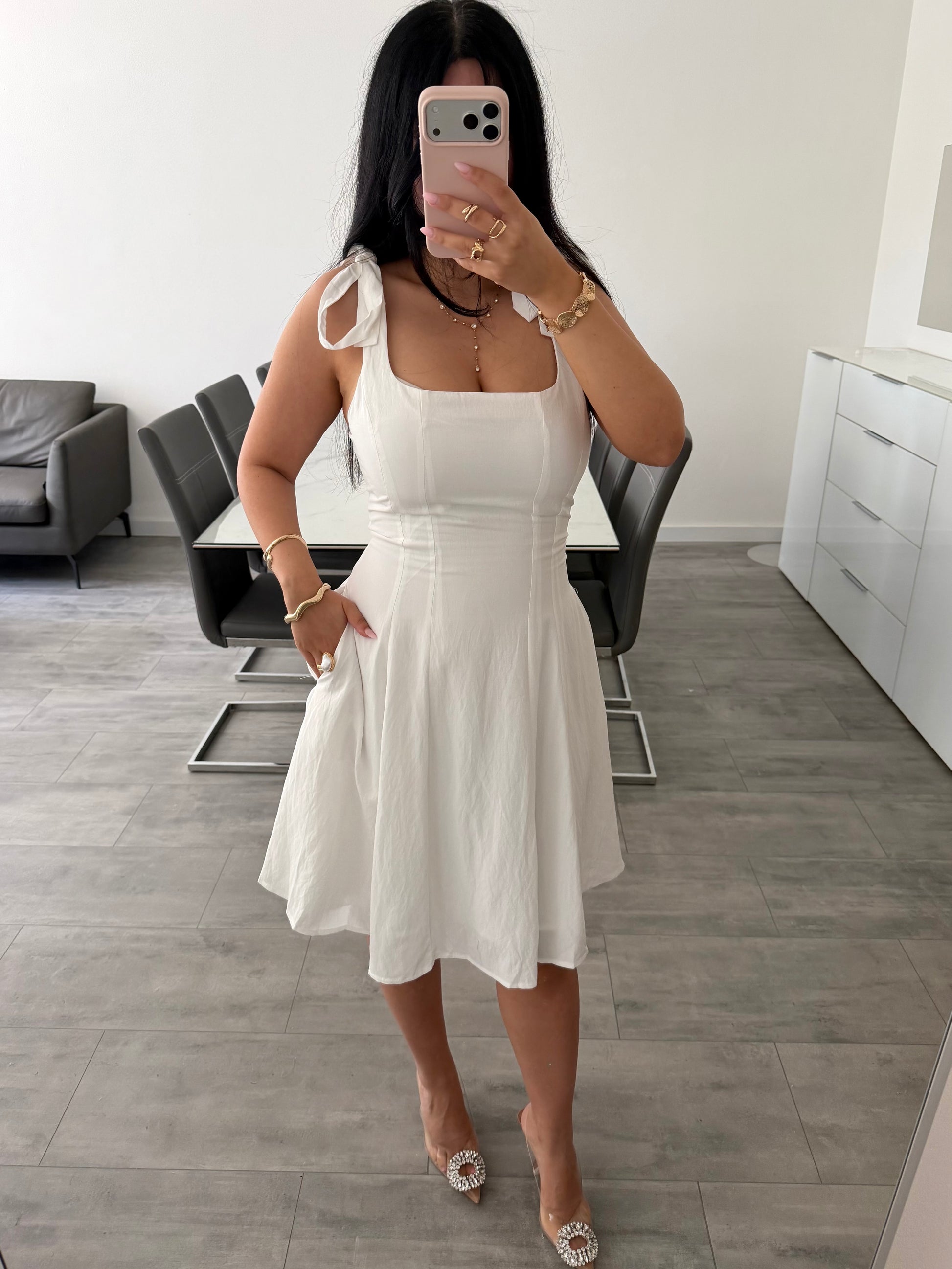 KLEID MIT SCHLEIFEN LYRA – Damenkleid bei Missnova