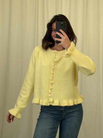 CARDIGAN ELLA MIT RÜSCHEN UND PERLEN