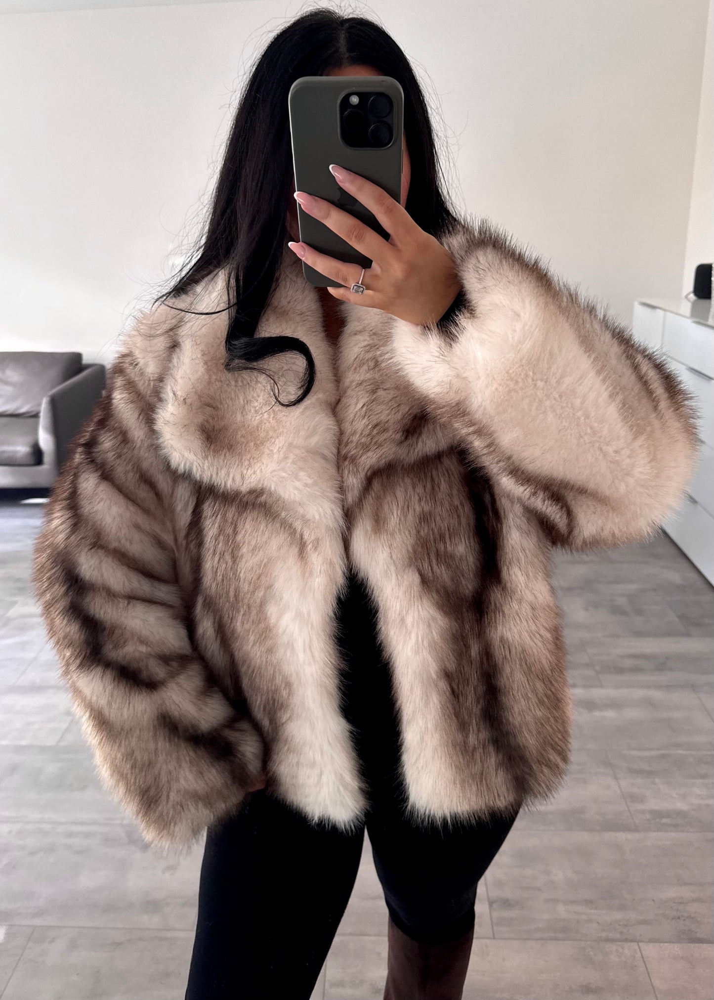 KUNSTFELLJACKE BELLA CREME – Miss Nova Damenmode