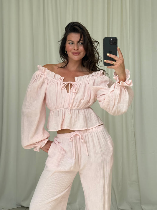 MUSSELIN BLUSE MARIE MIT RÜSCHEN UND SCHLEIFE Musselin kaufen | Miss Nova