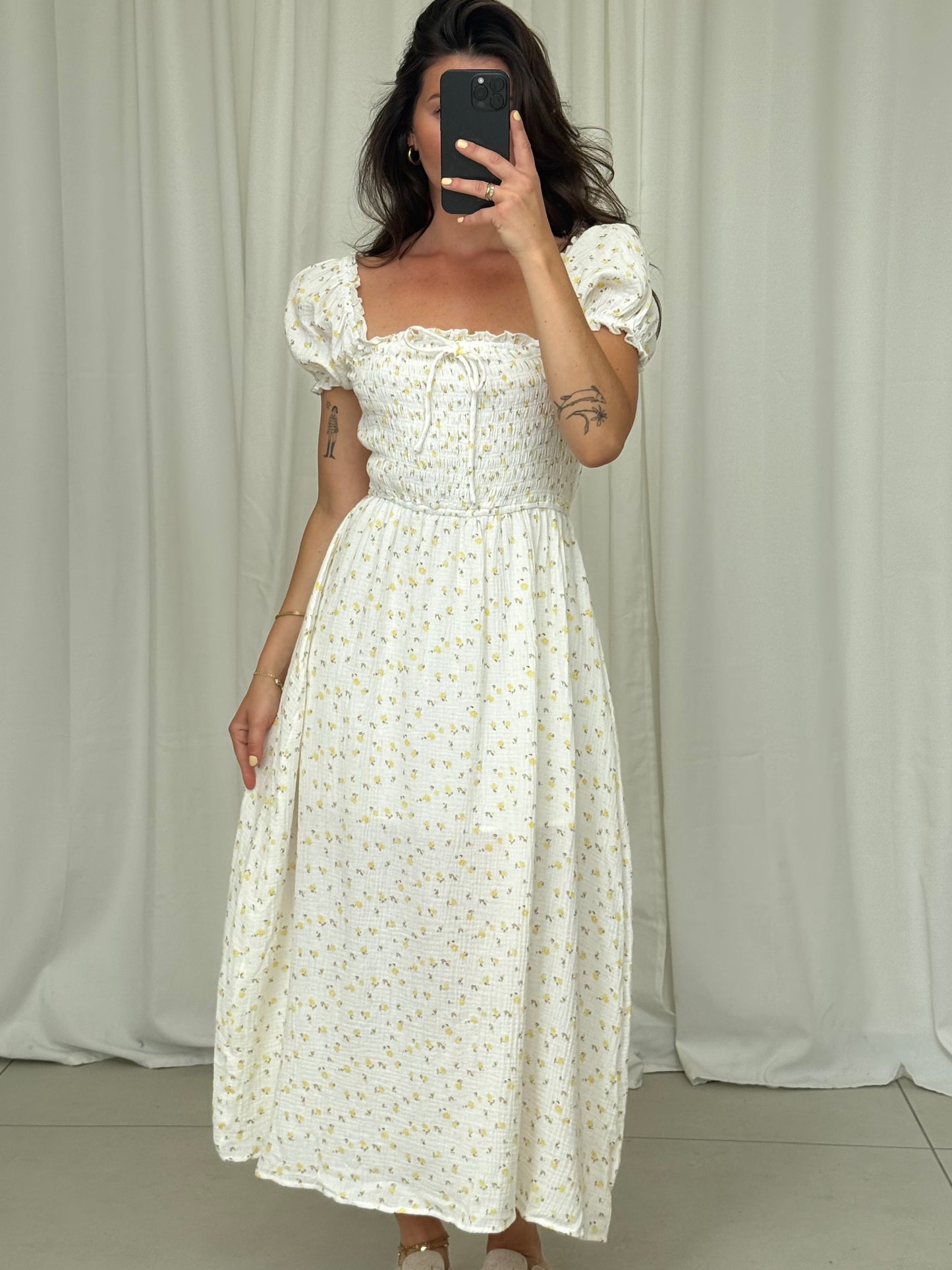 MUSSELIN KLEID CAMELIA MIT BLUMENMUSTER – Musselin Mode Miss Nova