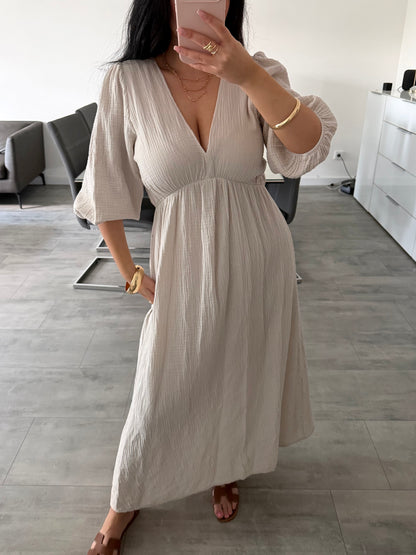 MUSSELIN MAXIKLEID MIT V-AUSSCHNITT ZARIA