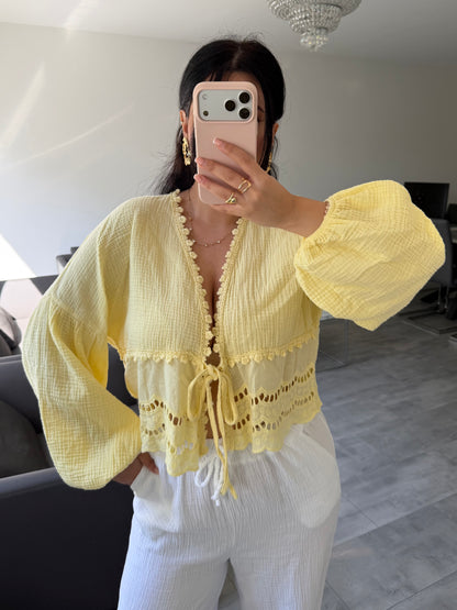 MUSSELIN BLUSE MIT SPITZE MALIA – Musselin Mode Miss Nova
