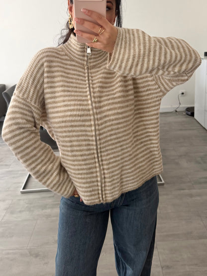 ZIP STRICKJACKE EMILIA GESTREIFT – Miss Nova Damenmode
