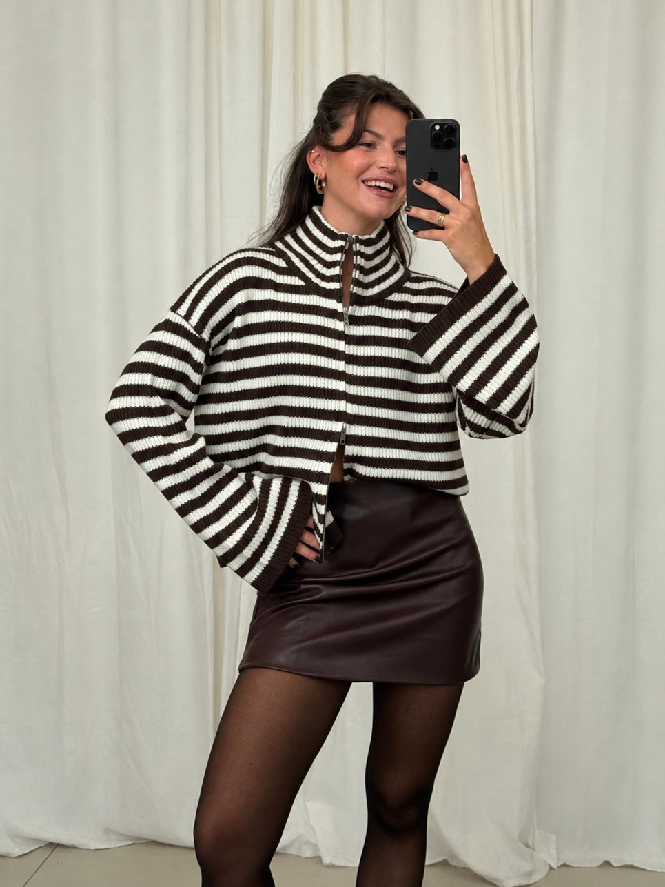 ZIP-STRICKJACKE SINA STREIFEN BRAUN