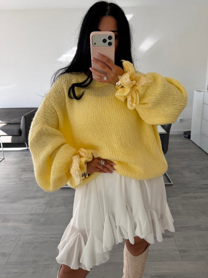 SOFT PULLOVER MIT SPITZENÄRMEL MARA – Miss Nova Damenmode