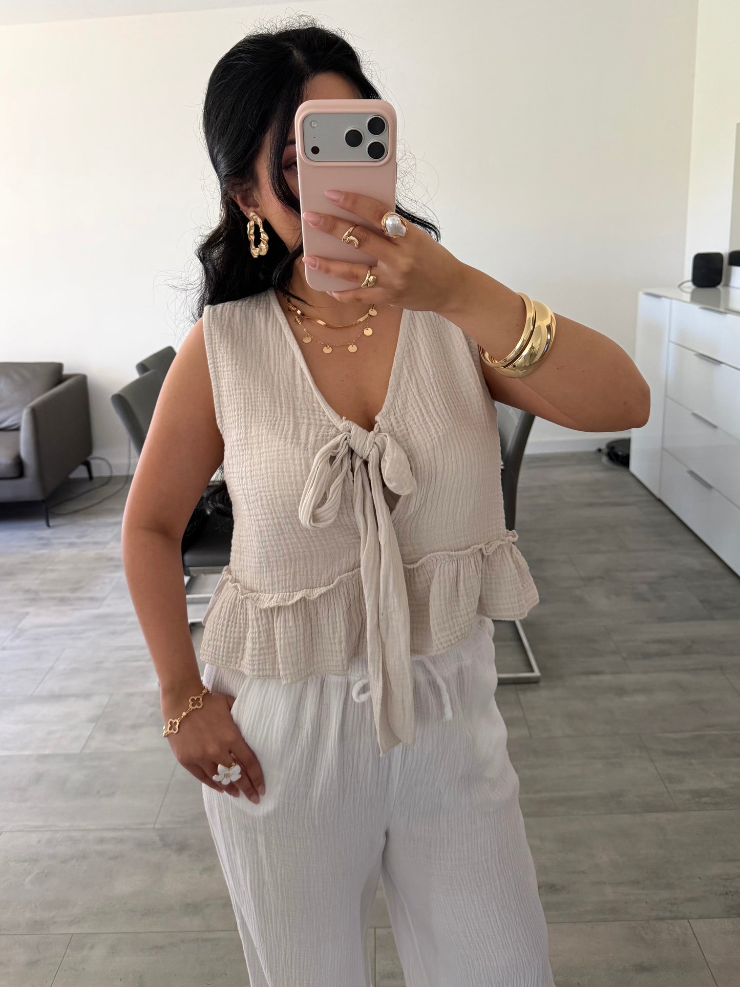 Musselin Top Talia Mit Schleife Detailansicht – MissNova