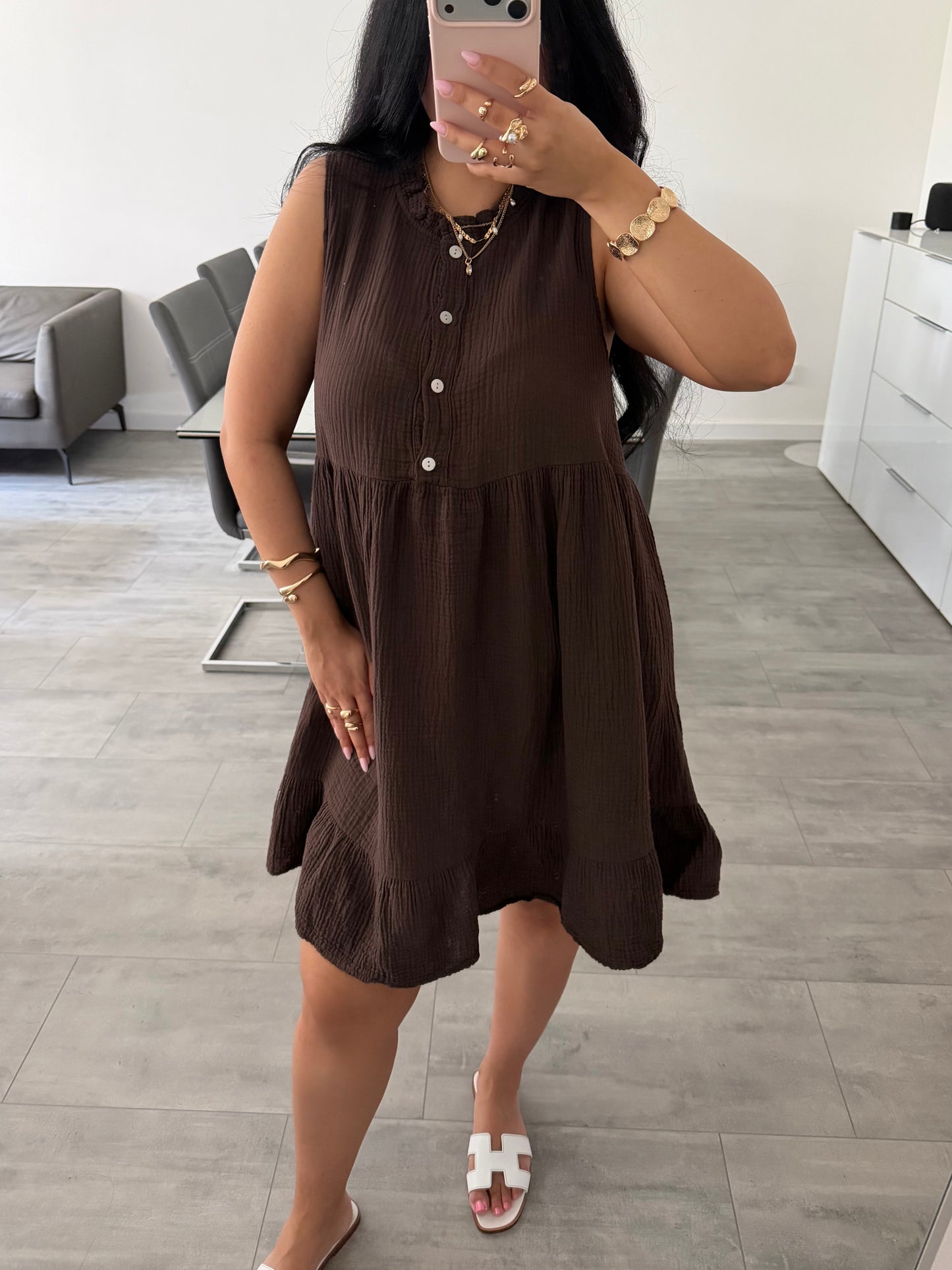 MUSSELIN KLEID MIT KNOPFLEISTE ERNA