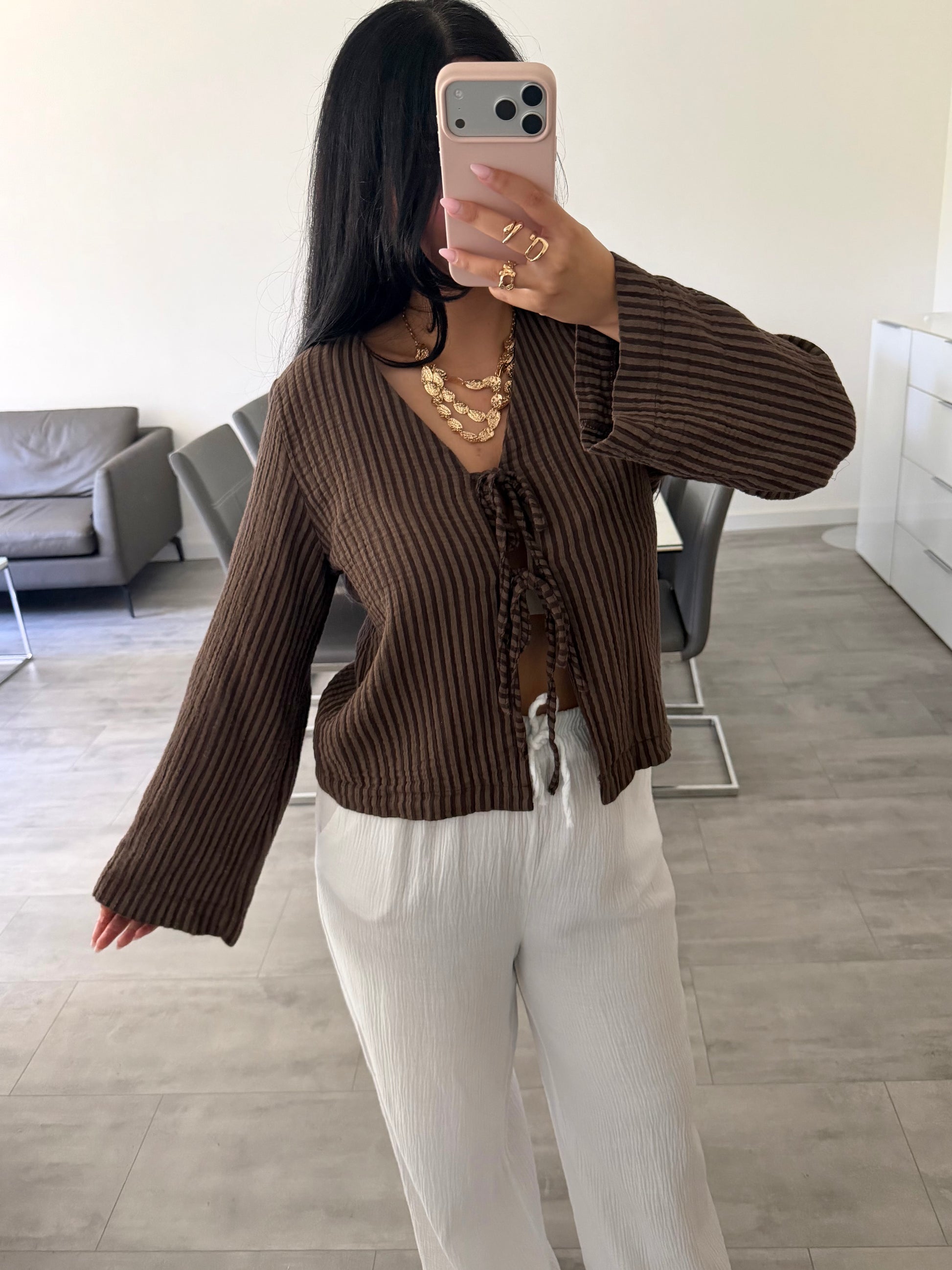 MUSSELIN BLUSE GESTREIFT MIT SCHLEIFEN FELINA – Musselin Bluse bei Missnova