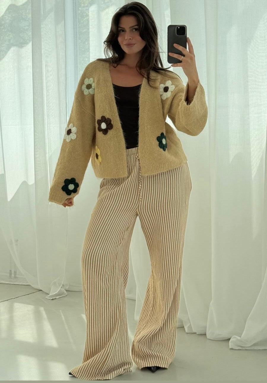 CARDIGAN BLOSSOM CAMEL Ansicht 6 – Miss Nova Damenmode