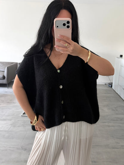 KURZARM STRICKJACKE LENI