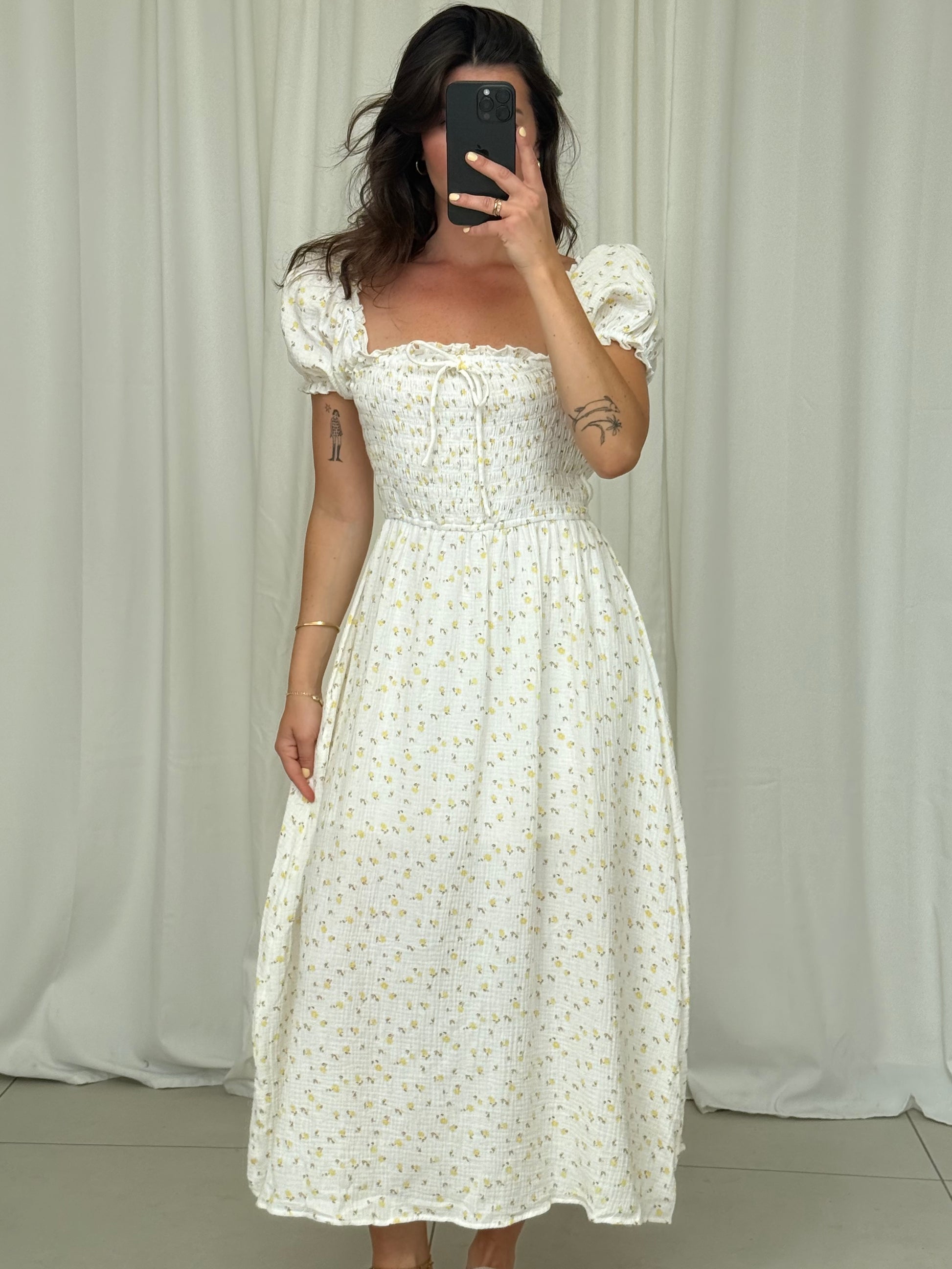 MUSSELIN KLEID CAMELIA MIT BLUMENMUSTER – Musselin Mode Miss Nova