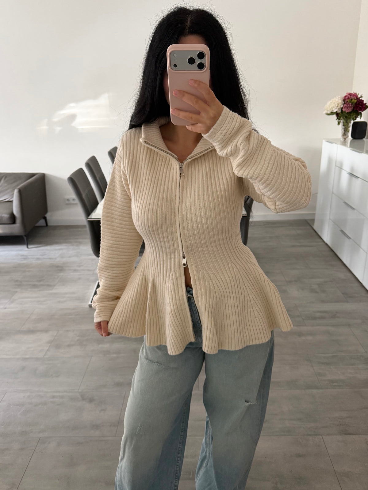 ZIP-STRICKJACKE TAILLIERT WILMA