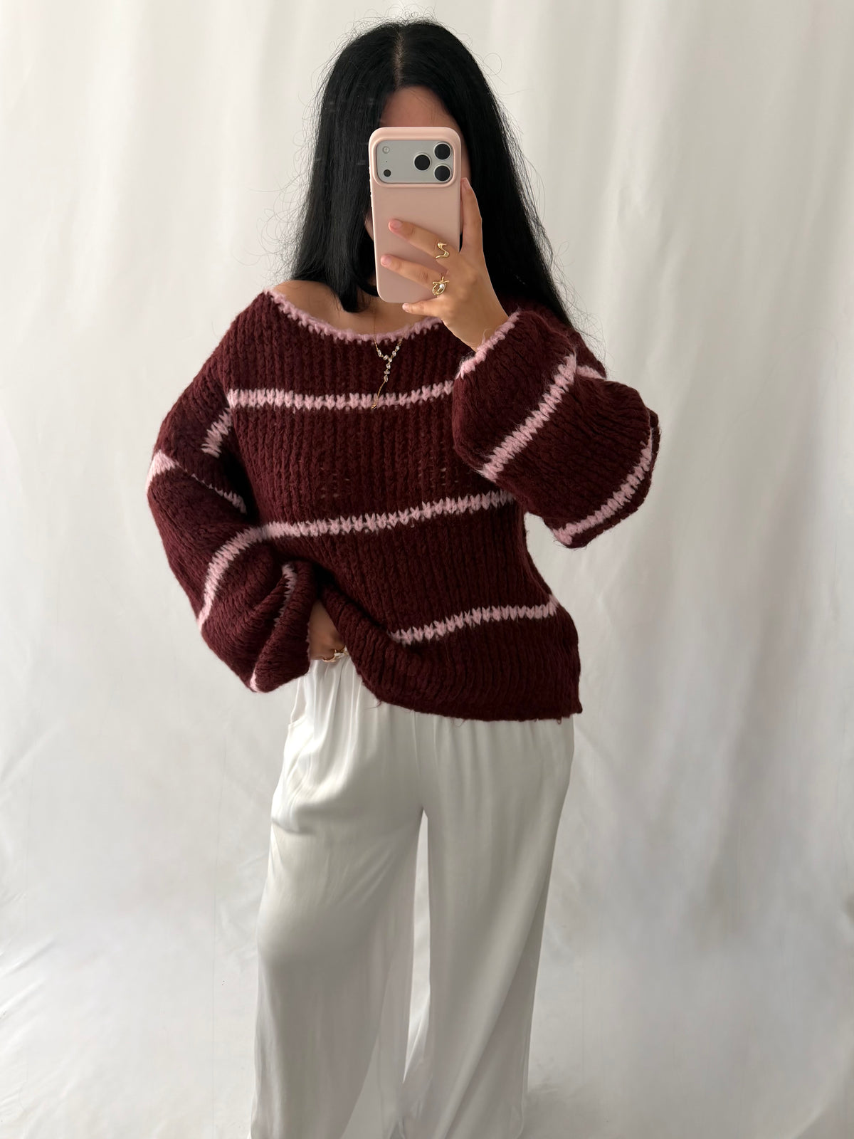 OFF-SHOULDER PULLOVER ELFI