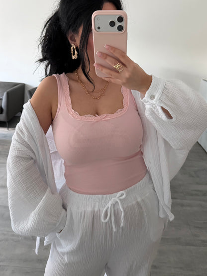 GERIPPTES TOP MIT SPITZE ALEXIA