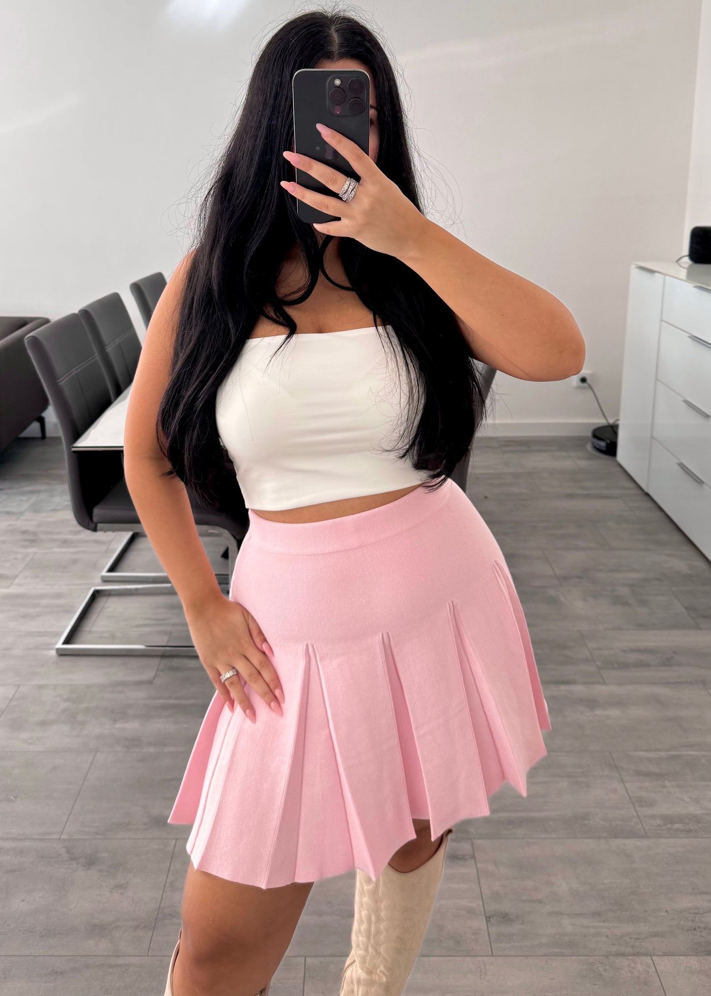 FALTENROCK LARA – Miss Nova Damenmode
